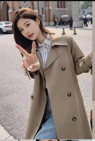 889 SACO BOTON GABARDINA DAMA